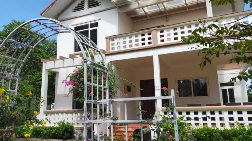 Villa 6 phòng (4 Double + 2 Triple)