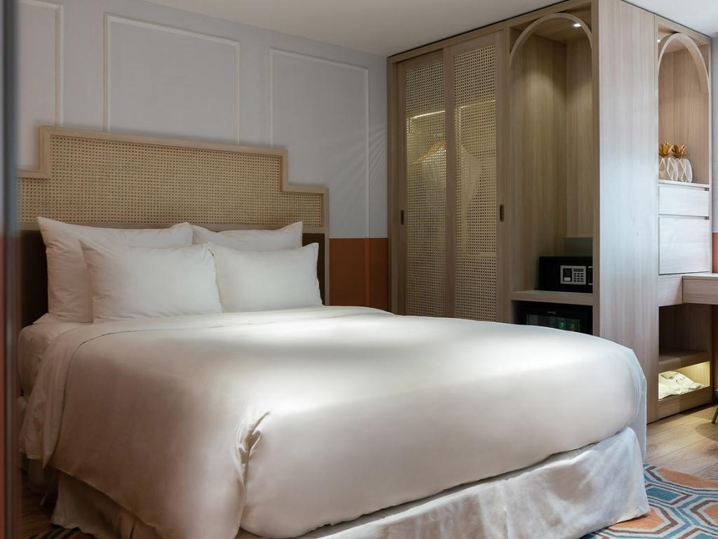 Phòng Premium the Lever Double tại khách sạn Hanoi Le Jardin Hotel & Spa 4 sao