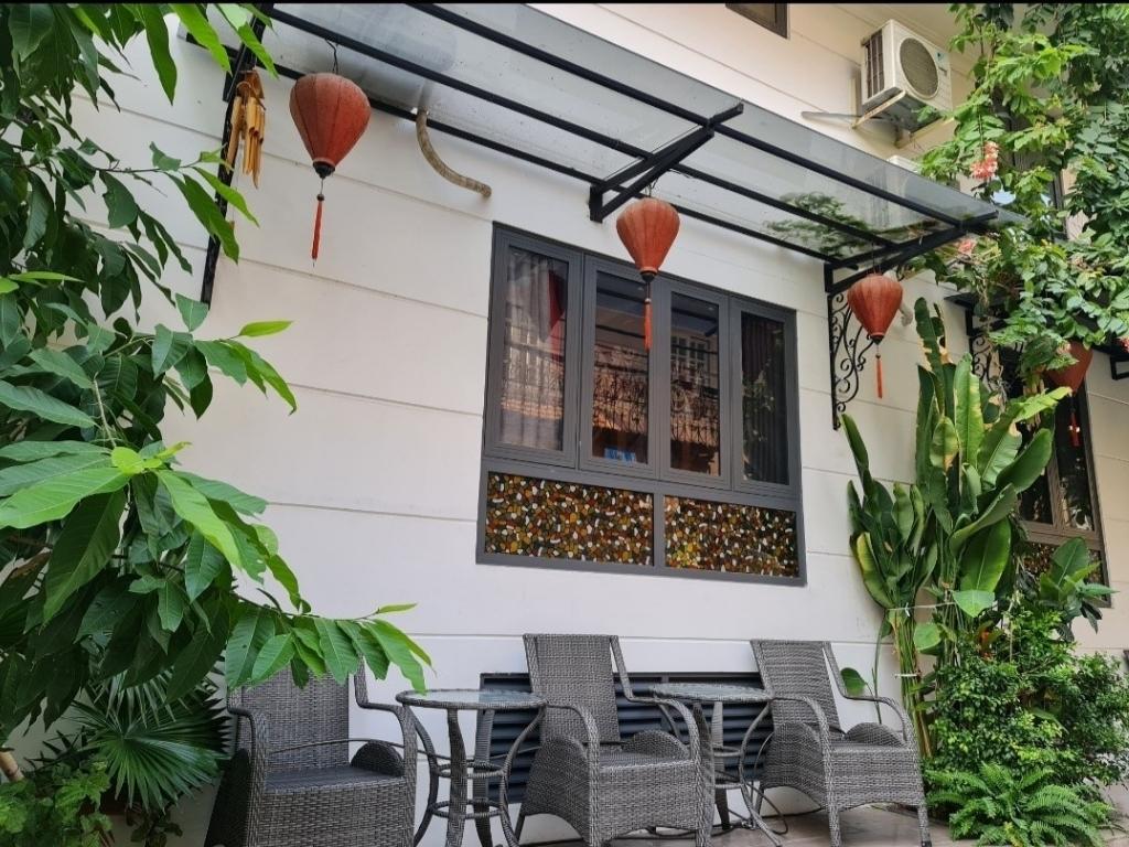 Coffee ngoài trời Havana Airport Hotel Hồ Chí Minh