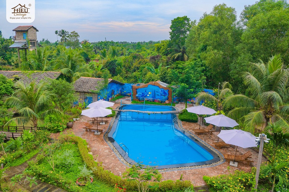 Hồ bơi
