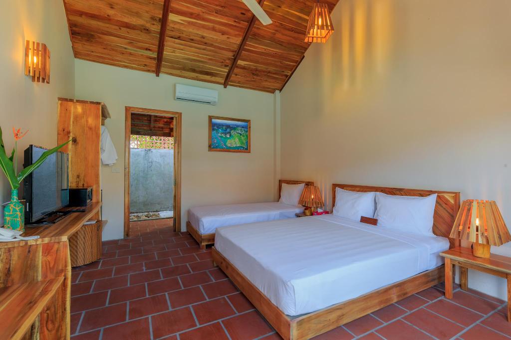 DeluxeTriple Garden View - Hillside Village Resort Phú Quốc