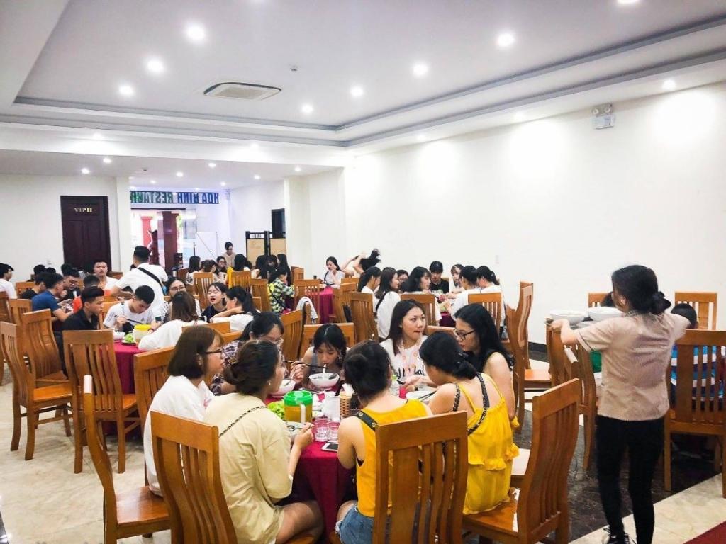 Nhà hàng Hòa Bình Đồng Hới