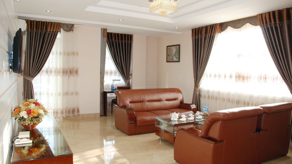 Thiết kế hiện đại tại phòng Double VIP Hoa Cương Hotel 3*