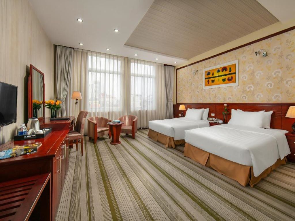 Phòng Deluxe Double/Twin Hoa Đào Hotel Hà Nội