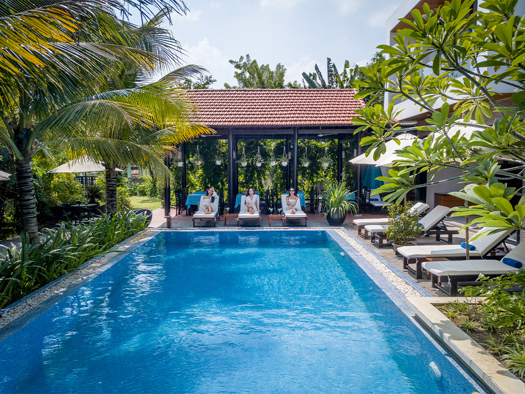 Bể bơi khu nghỉ dưỡng Hoi An Reverie Villas