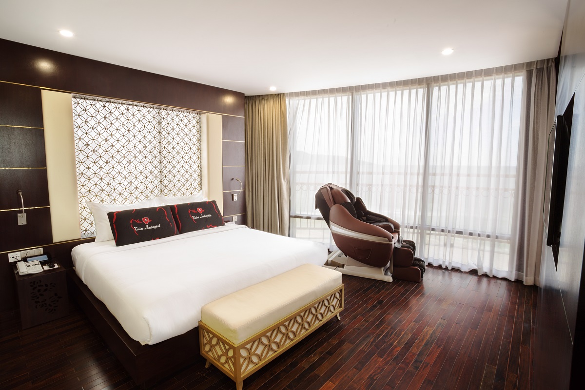 Executive Spa Suite Beachfront