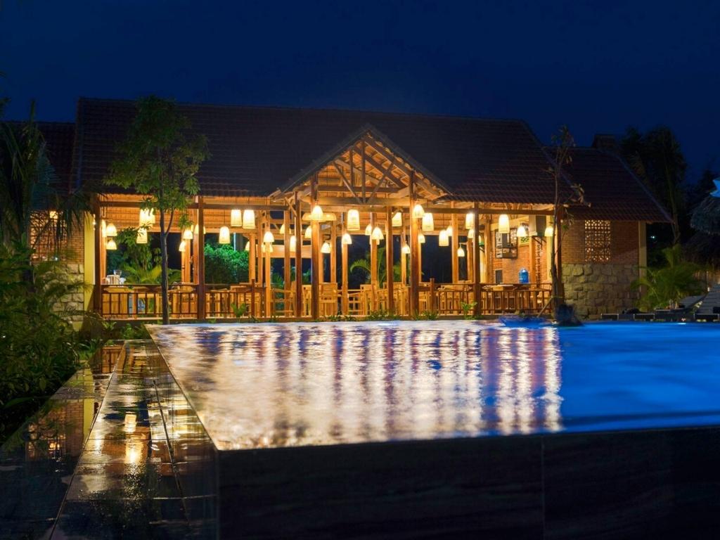 Nhà hàng Island Lodge Phú Quốc 3 sao