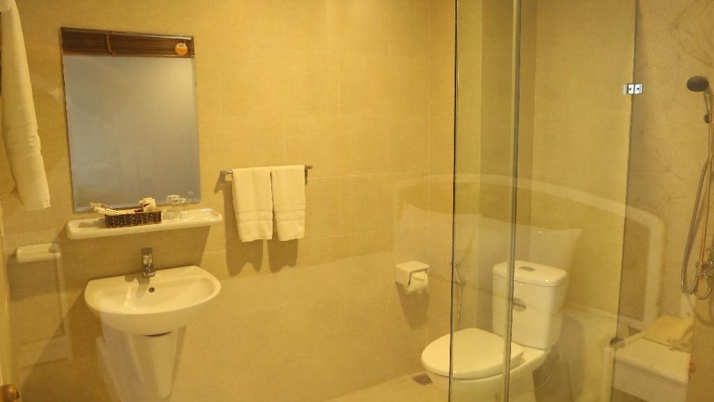 Phòng tắm thiết kế trang nhã , tinh tế