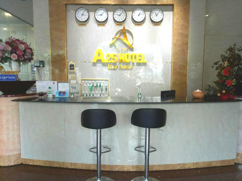 Sảnh lễ tân A25 Hotel Nguyễn Du Đà Nẵng