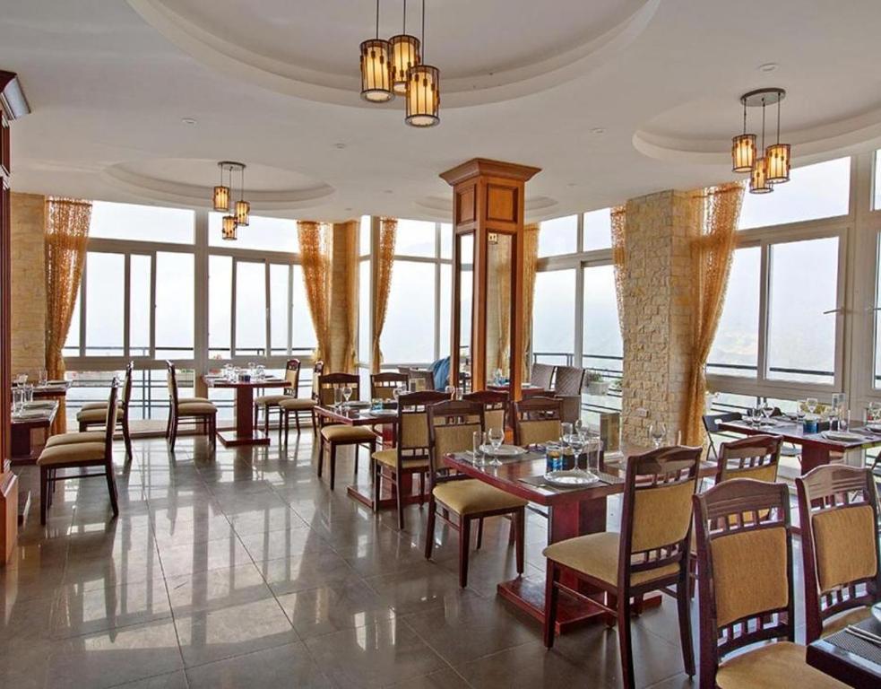 Nhà hàng Khách sạn Cosiana Sapa