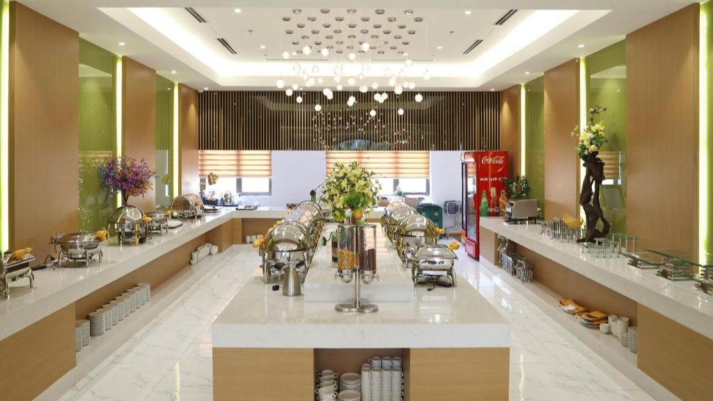 Khu vực dùng bữa buffet