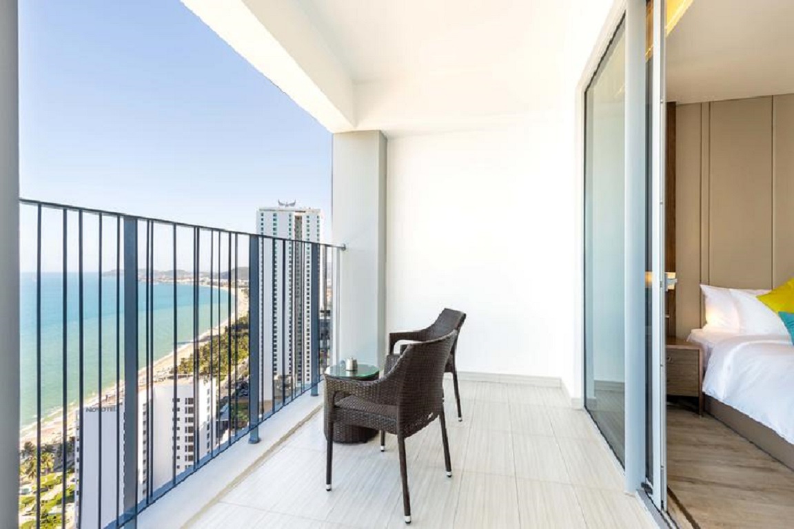 Deluxe Sky Ocean View