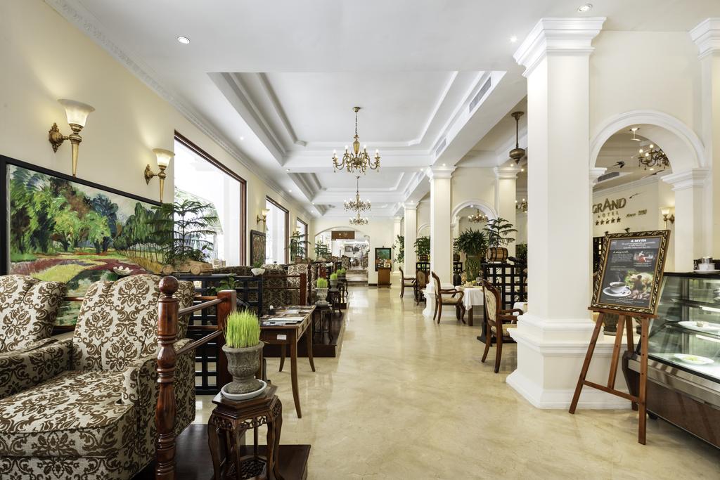 Lobby Khách sạn Grand Sài Gòn