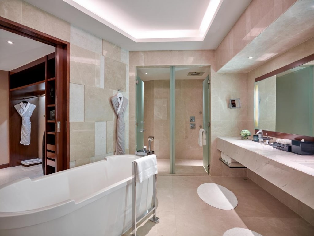 Phòng Tắm Suite Executive JW Marriot Hà Nội