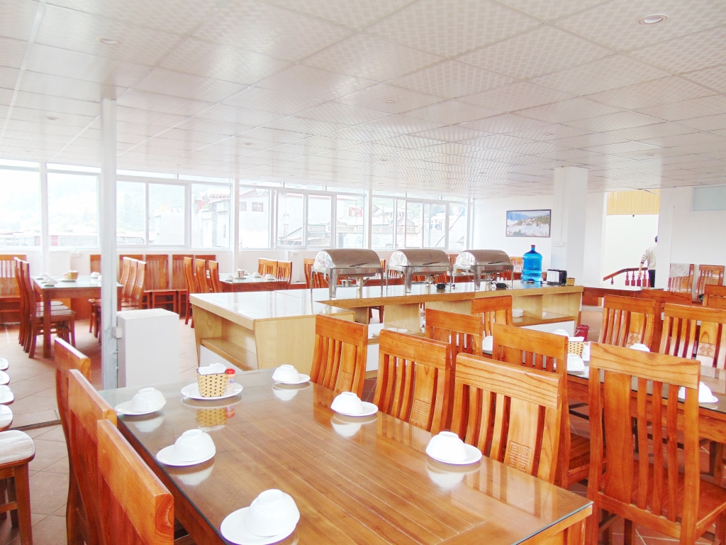 Nhà hàng Khách sạn London SaPa