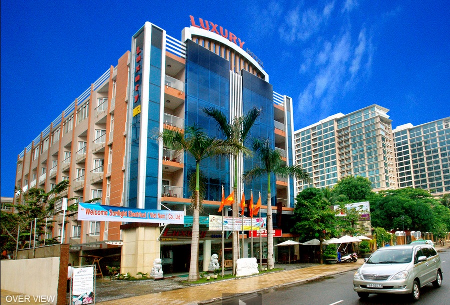 Toàn Cảnh Khách Sạn Luxury Nha Trang