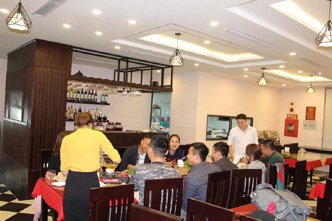 Khu vực nhà hàng