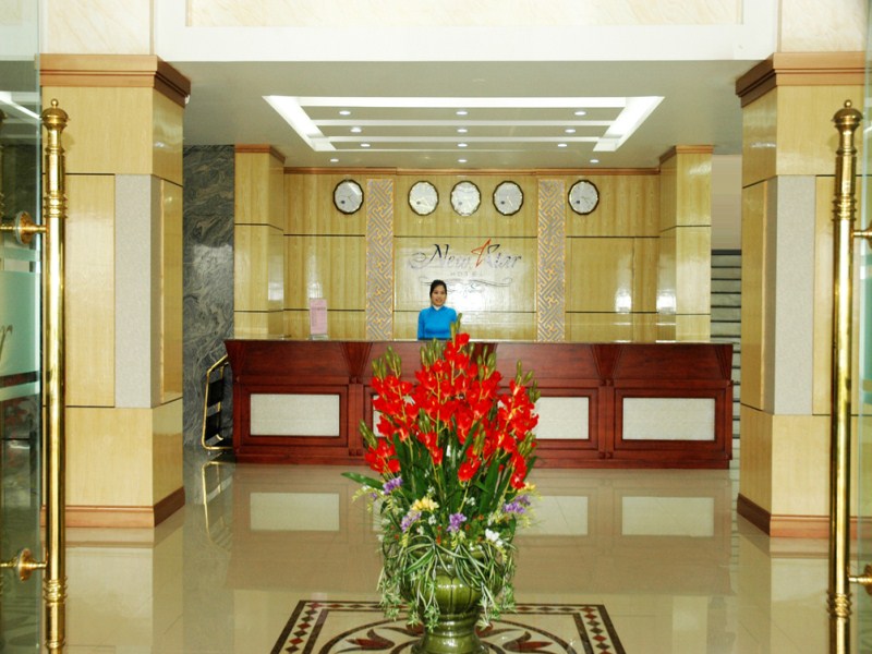 Lễ tân