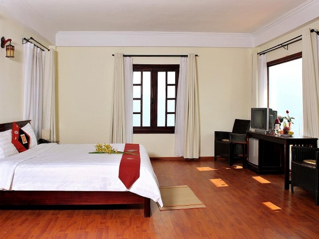 Phòng Deluxe tại Royal View Sapa