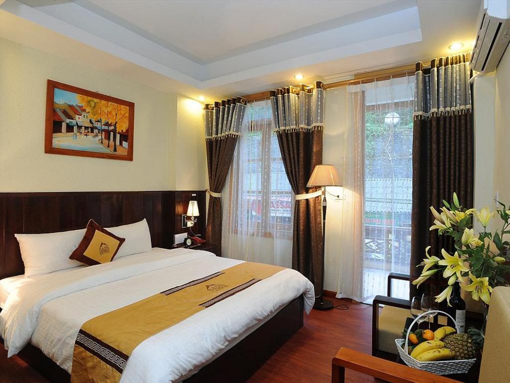 Deluxe Mountain View