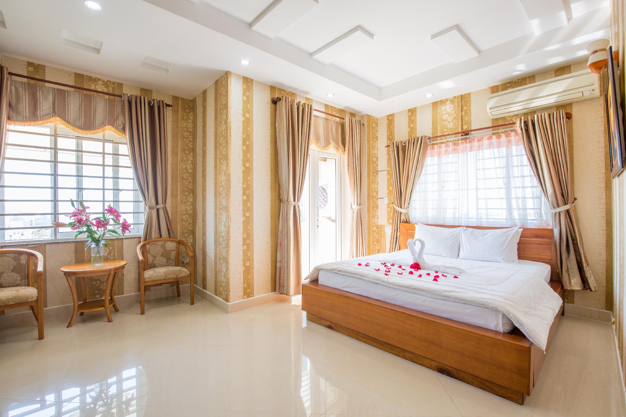Phòng Deluxe Suite