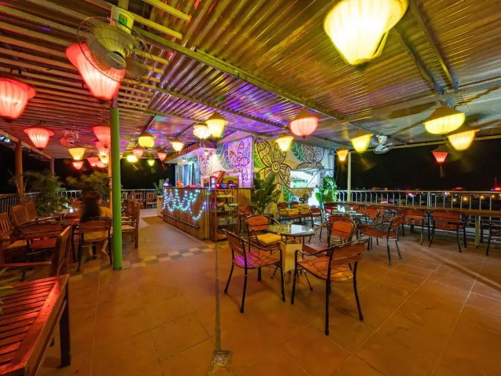 Quang Cảnh Thượng Hải - Vinh Hotel