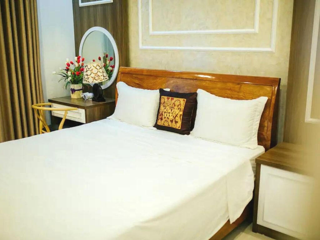 Khu B - Phòng 1 Giường đôi Khách Sạn Thượng Hải - Vinh