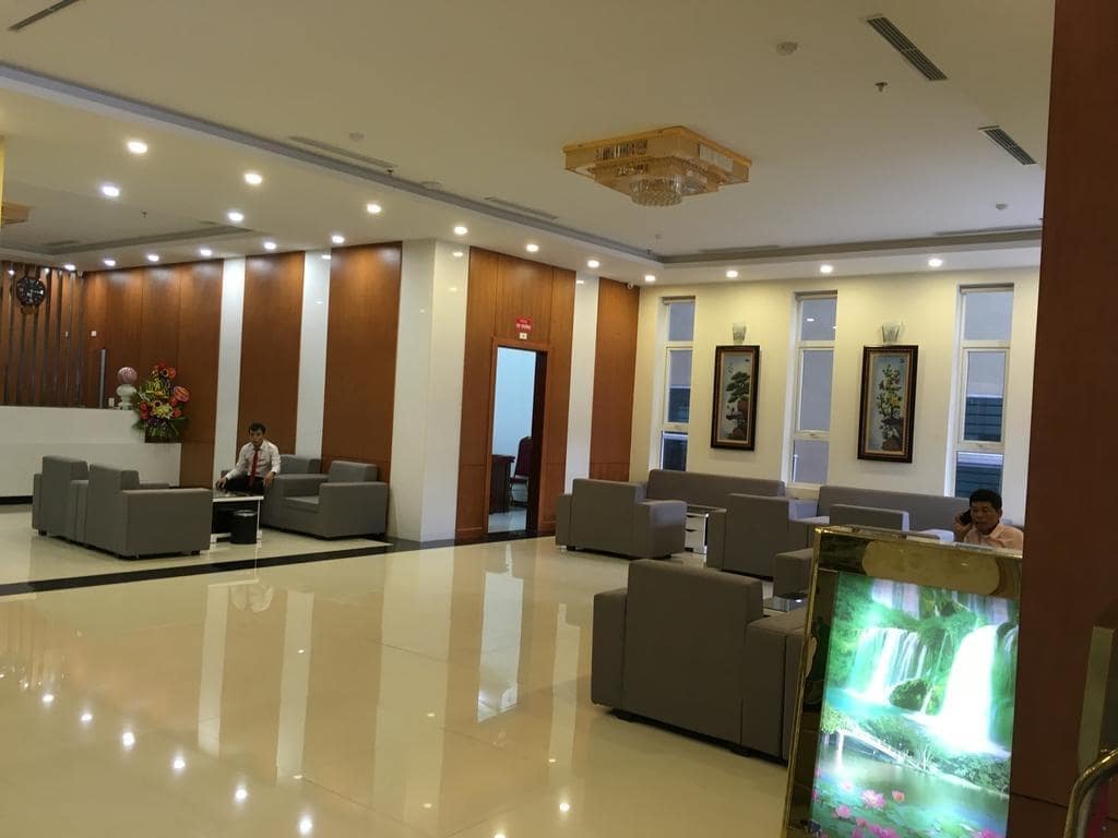 Sảnh Khách Sạn Thượng Hải - Vinh