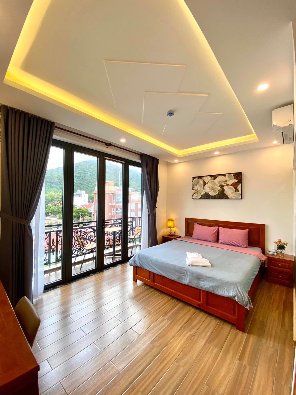 Phòng đôi Có Ban Công