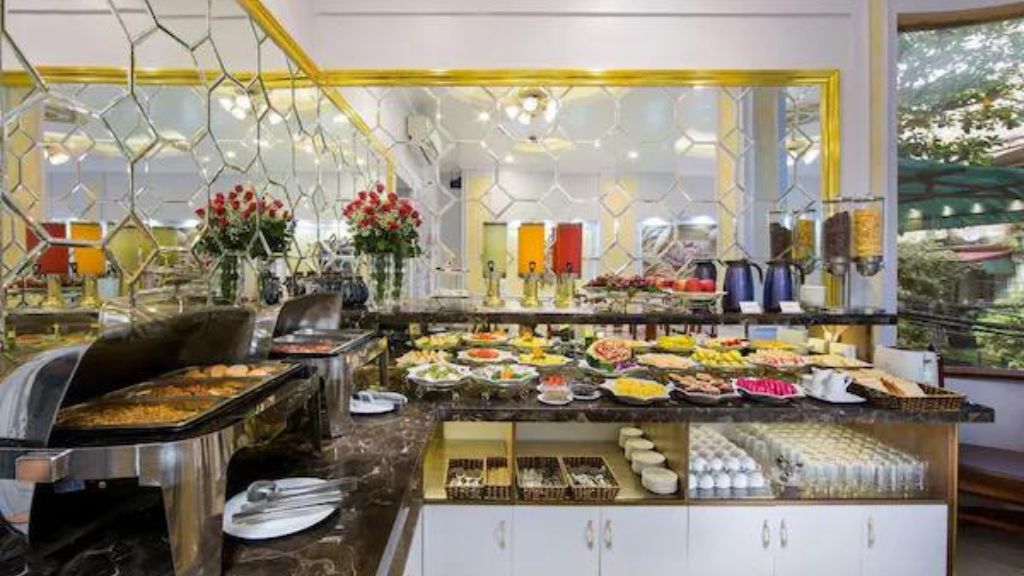 Quầy buffet phục vụ khách hàng