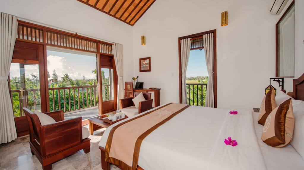 Phòng Superior Garden View Balcony