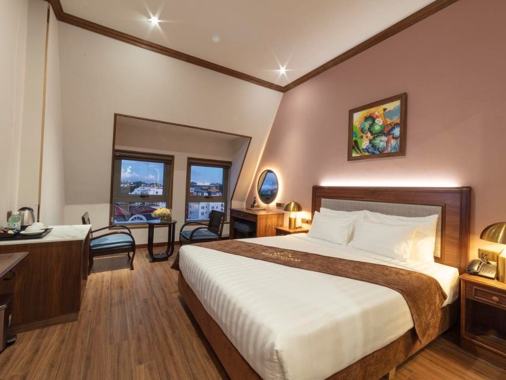 Phòng Suite Junior tại Hotel Marigold 4* Đà Lạt