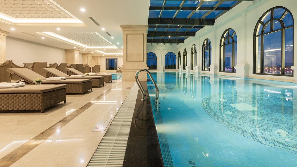 Bể bơi bốn mùa tại Melia Hotel Quảng Bình
