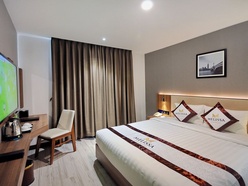 Phòng Deluxe Melissa Hotel 4*