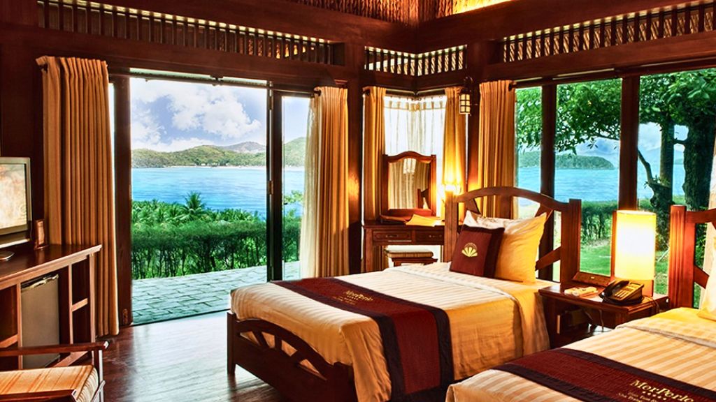 Phòng Tropical Deluxe Twin Sea View