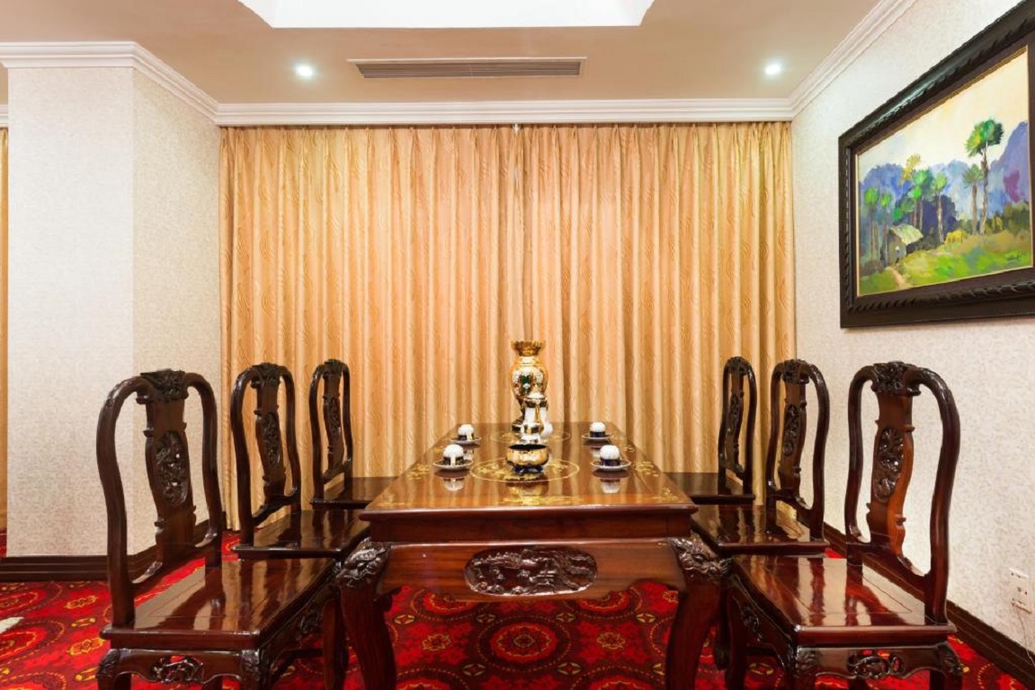 Phòng Royal Suite