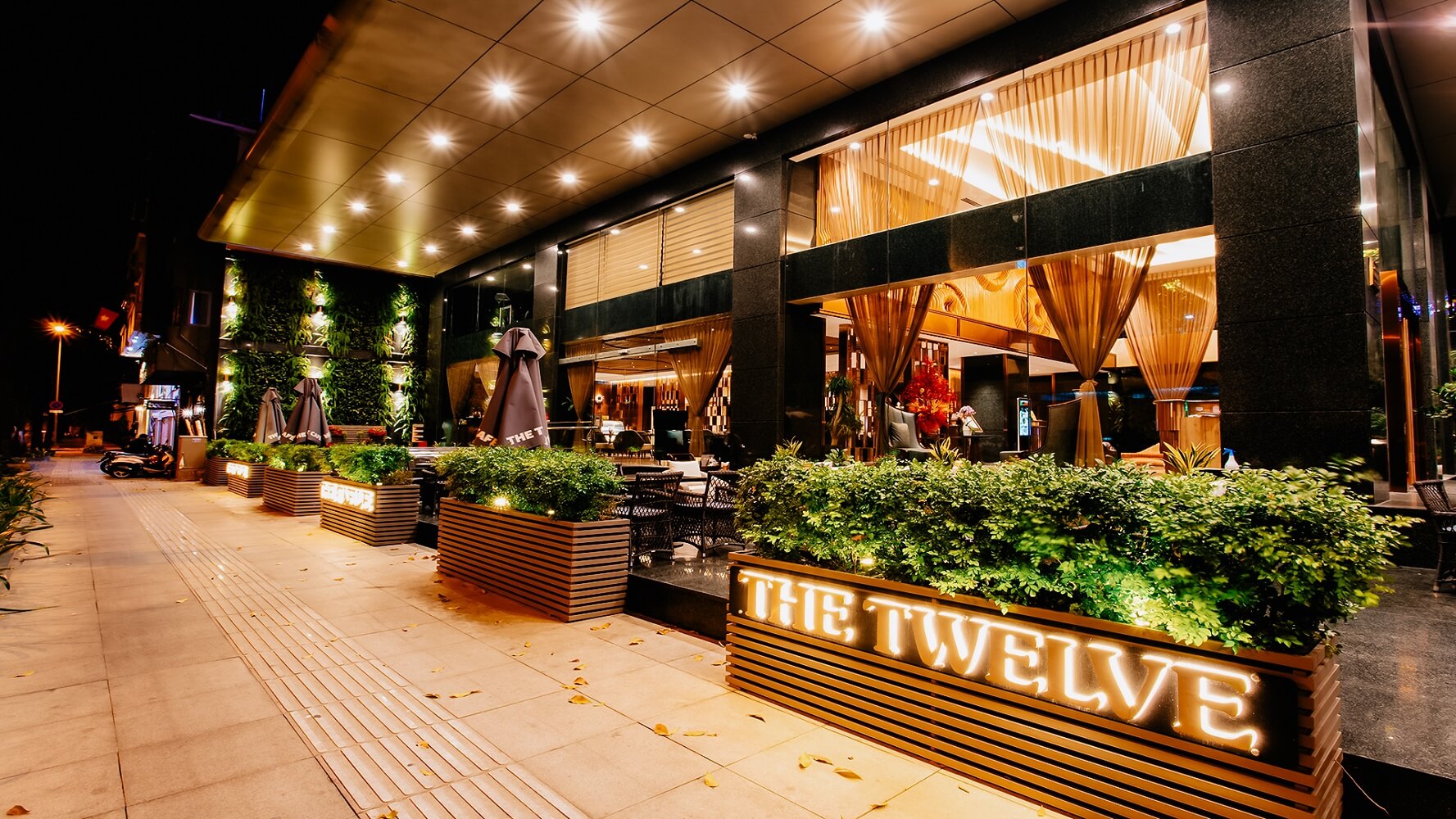 The Twelve Cafe