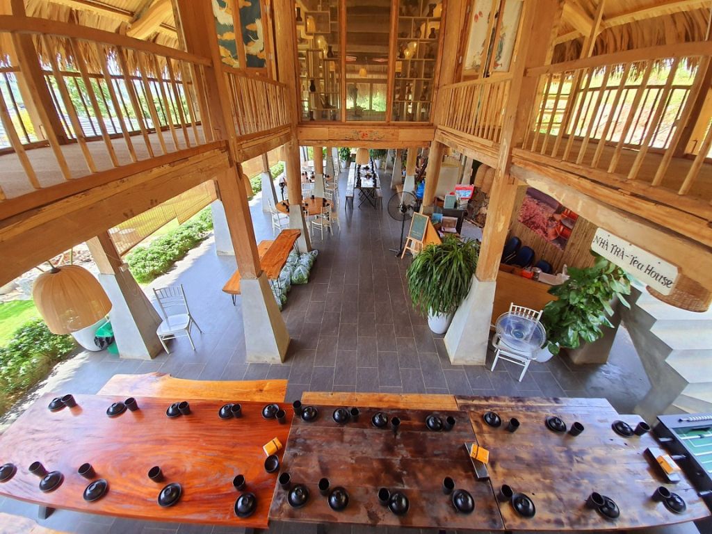 Nhà Hàng khu nghỉ dưỡng Hoà Bình Onsen 3*