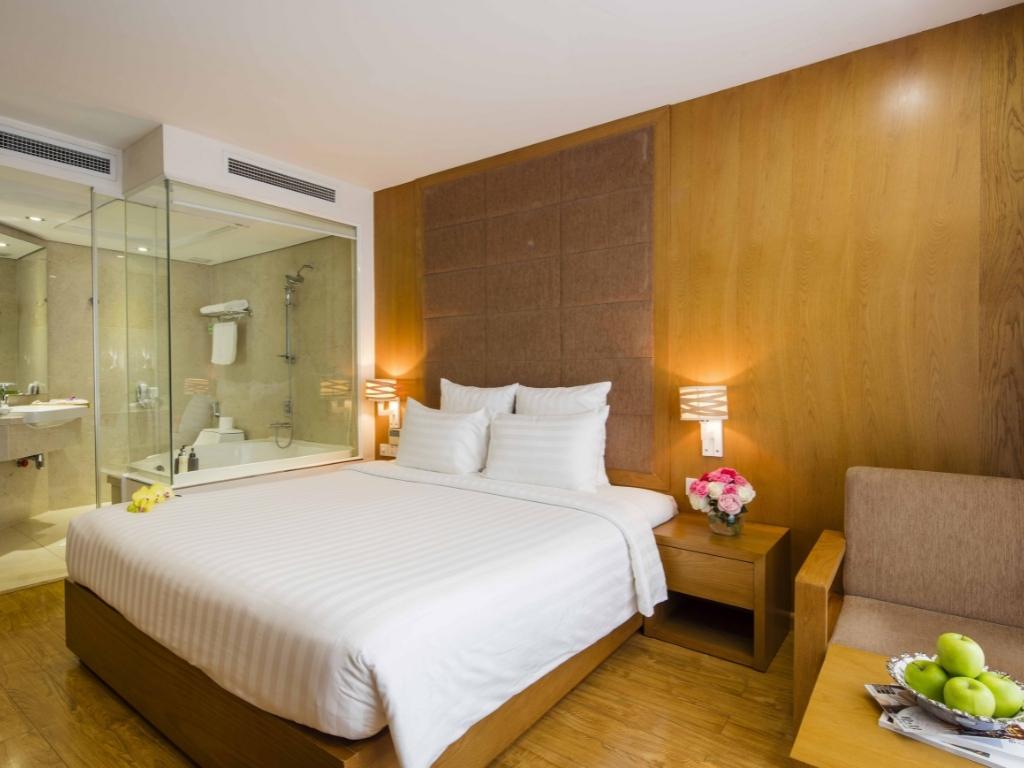 Phòng Premium tại Paradise Saigon Boutique Hotel & Spa 3 sao