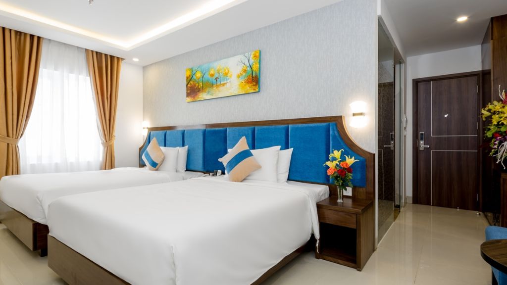 Phòng Deluxe Double Twin khách sạn Parze Ocean Đà Nẵng
