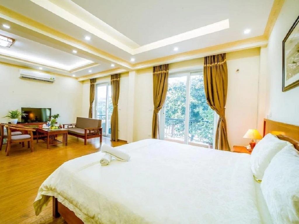 Phòng Executive Suite tại Phadin Điện Biên 3 sao