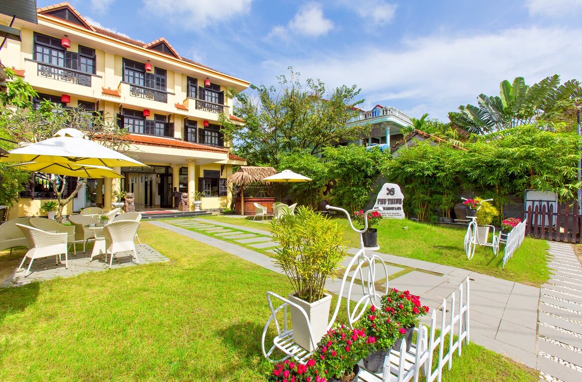 Lối vào resort