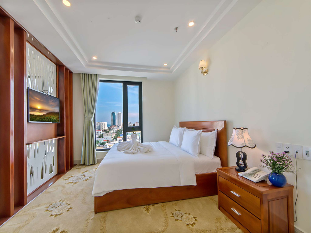 Phòng Junior Suite Ocean View With Balcony Tại Phước Mỹ An Beach Hotel Đà Nẵng