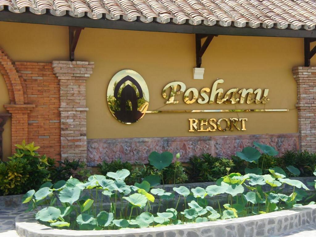 Lối vào Poshanu Resort Phan Thiết