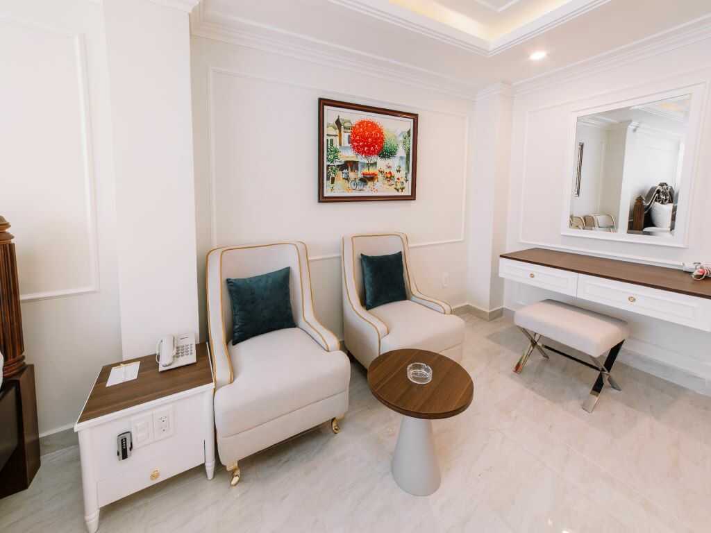 Suite Room Tại Saigon Hanoi Central Hotel 3*