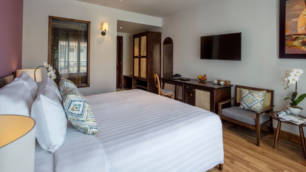 Deluxe Room Double với không gian rộng rãi