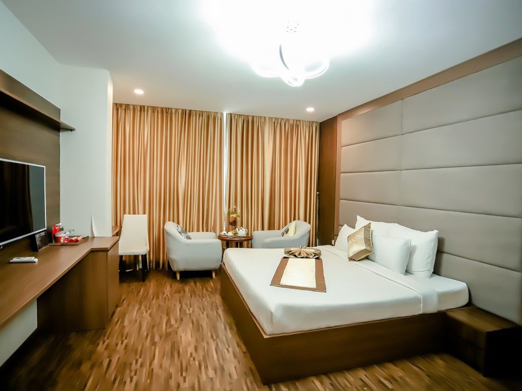 Phòng Executive Suite tại Sandals 2* Bảo Lộc Hotel