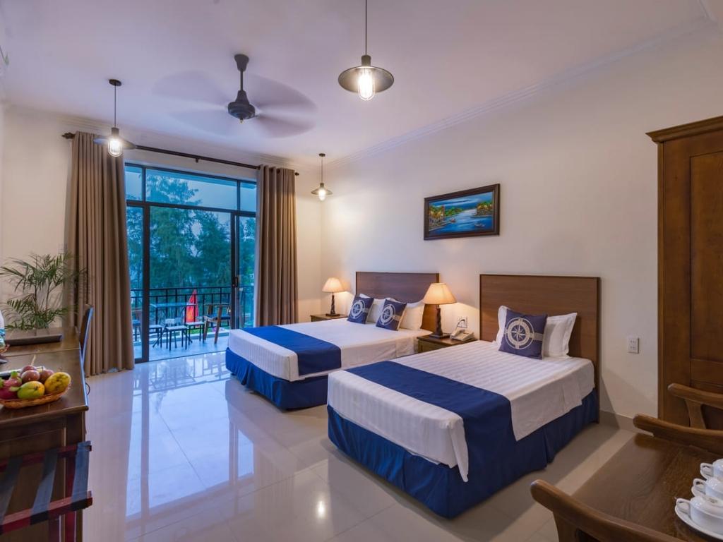 Phòng Captain tại Santa Sea Villa Hoian 3 sao