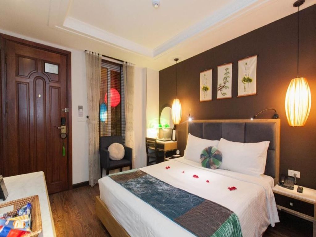 Phòng Superior Double/Twin Sạp Hotel By Connek Hanoi