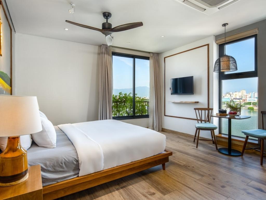 Phòng Suite with City view tại Seahorse Đà Nẵng Hotel 3 sao
